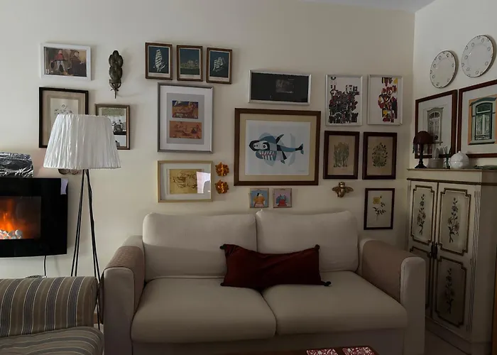 Lua Do Mar - T2 - Piscina - Fte Ao Mar- נאזרה