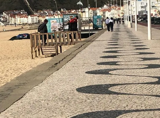 דירה Lua Do Mar - T2 - Piscina - Fte Ao Mar- נאזרה